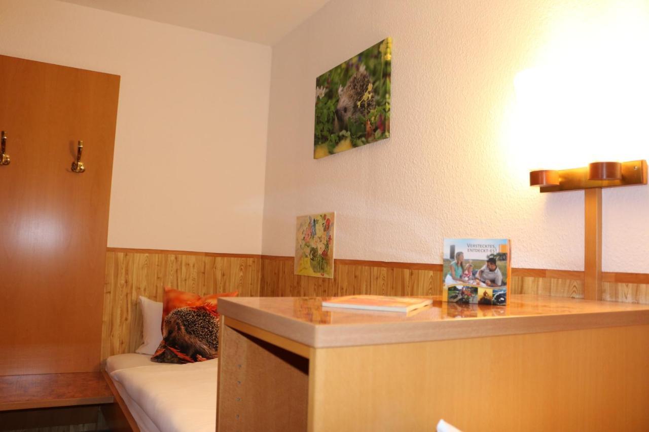 Schenkendobern Hotel Und Restaurant Karpfenschaenke מראה חיצוני תמונה
